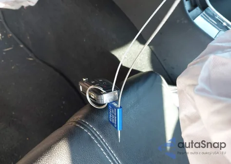 2018 Chevrolet Impala 1Lt z USA, uszkodzony, nr VIN 2G1105S30J9108336